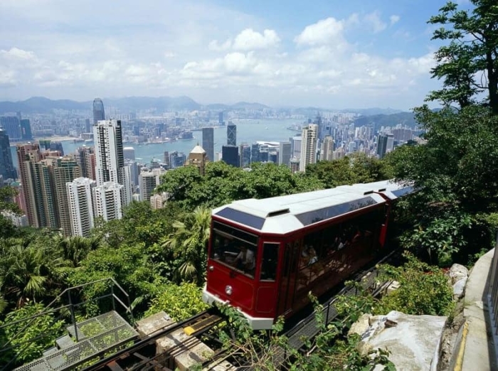 The Peak: An Illustrated History of Hong Kong’s Top District - Image 4